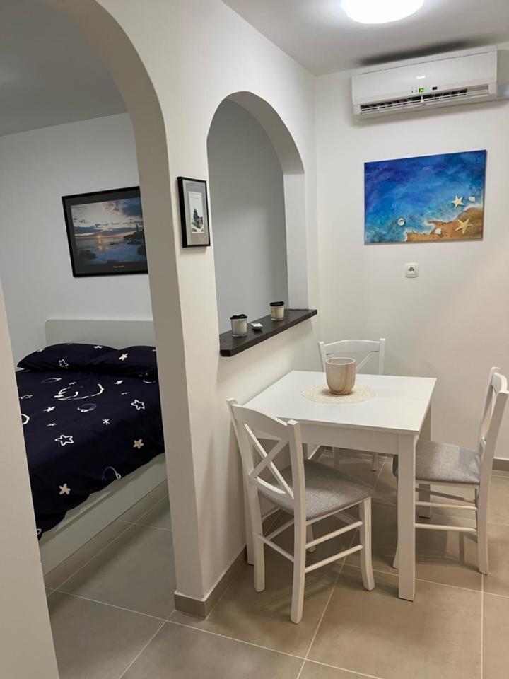 Angels - Anna Apartment พูลา ภายนอก รูปภาพ